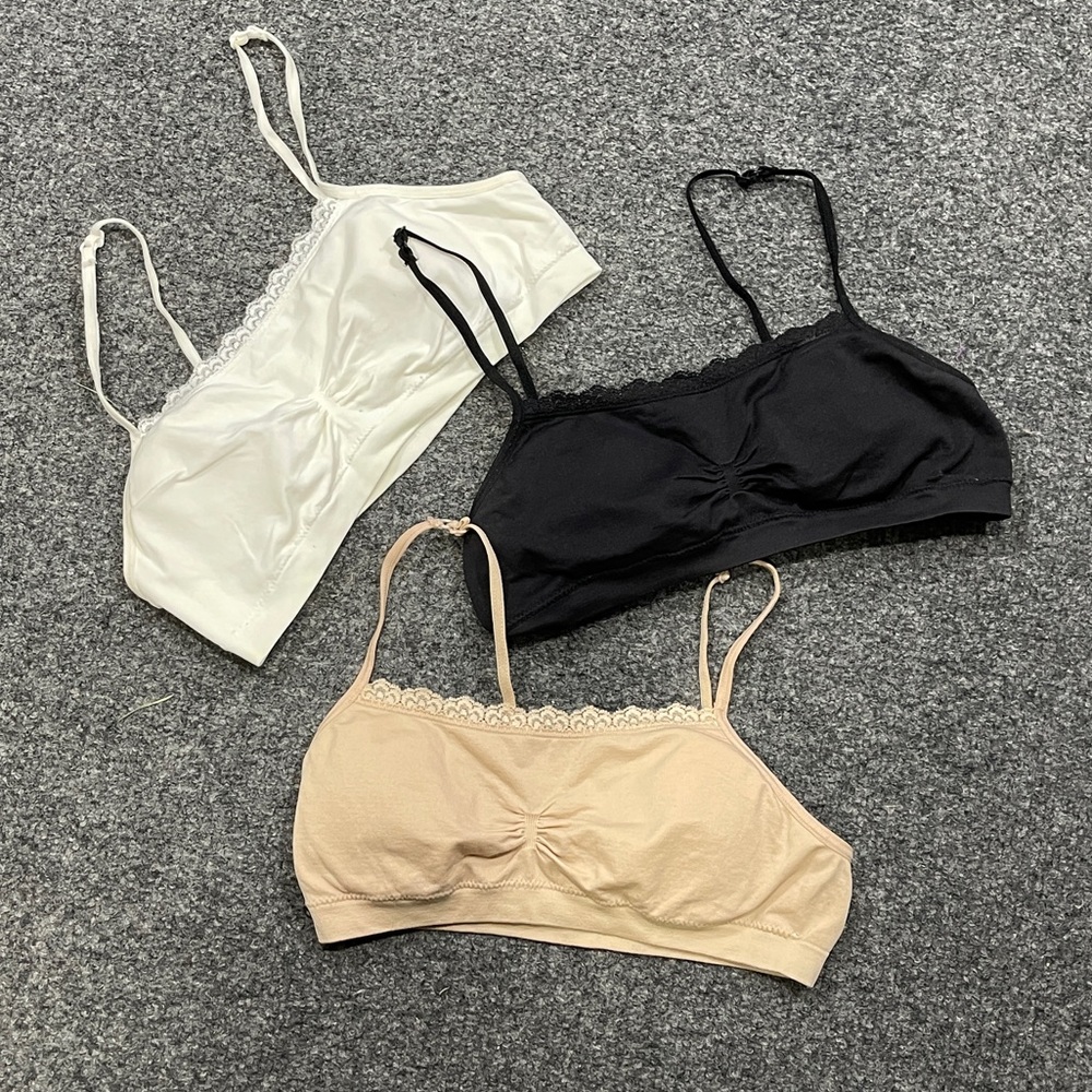 Fruit of the Loom Girl’s Training Bra Bundle Sz 32